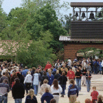 Tineri creştini la Taize