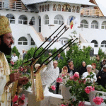 Mânăstirea Teiuş îşi serbează hramul