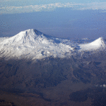 Doi caransebeşeni, primii români pe Vârful Ararat!