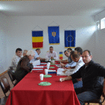 Investiţiile publice locale – prioritate a bugetului comunei Zăvoi pe 2012
