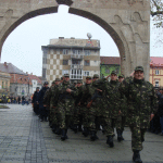 La Mulţi Ani, România! La Mulţi Ani, Români!