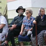 Pensionarii, tot mai puţini. Dar mai „bogaţi”…