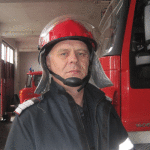 Nicu Pupăză, pompierul cu 1.000 de intervenţii într-un sfert de secol