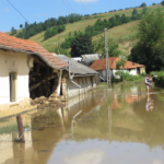 Bani de la guvern pentru inundații