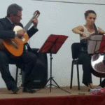 Concert de chitară, violoncel şi telefon mobil, la Caransebeş