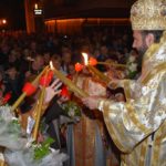 Mii de caransebeşeni au luat Lumină de la Catedrala episcopală