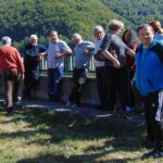 Literatură, rugăciune, apă, bere şi Poiana Mărului