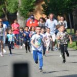 Copiii din Caransebeş şi-au ţinut ziua în Parcul Teiuş