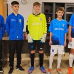 Firma Benning, sponsorizare cu echipament pentru tinerii fotbalişti de la CSŞ Caransebeş