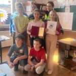Premii de la poliţişti pentru elevii din Ezeriş