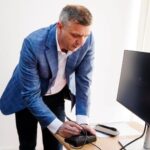 A fost eliberată prima carte electronică de identitate din Caraș-Severin